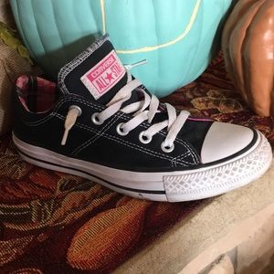 🖤converse all*star women’s size 6 🖤